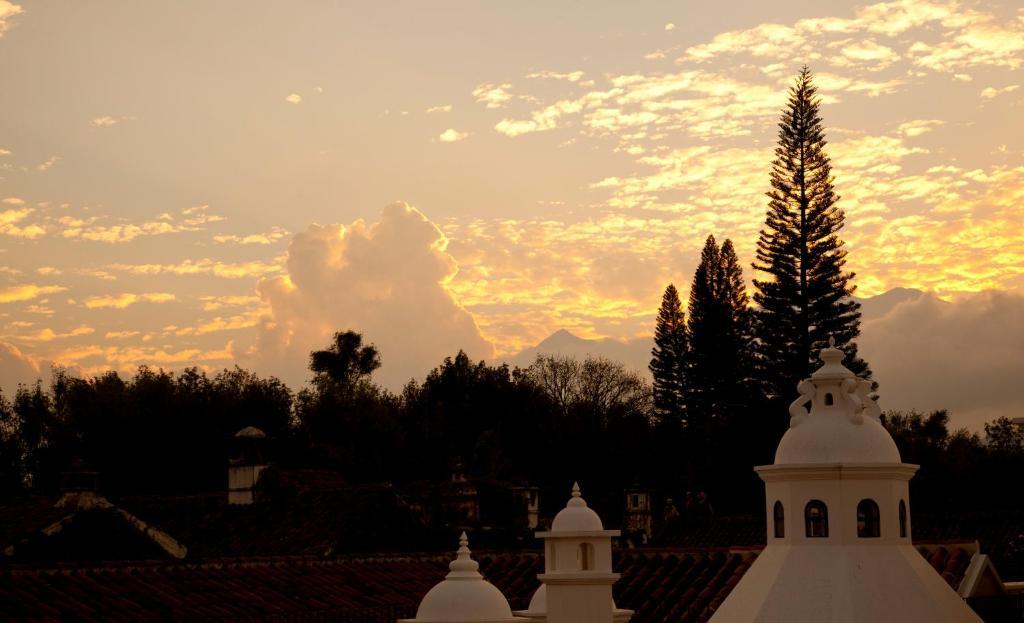 Pensativo House Hotel (Adults Only) Antigua Bagian luar foto