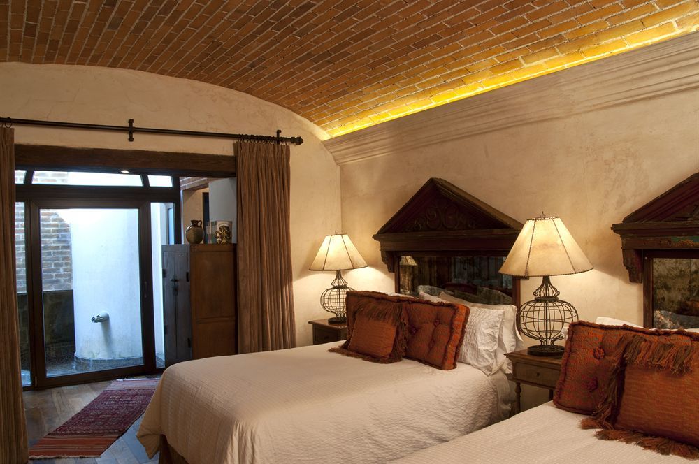 Pensativo House Hotel (Adults Only) Antigua Bagian luar foto