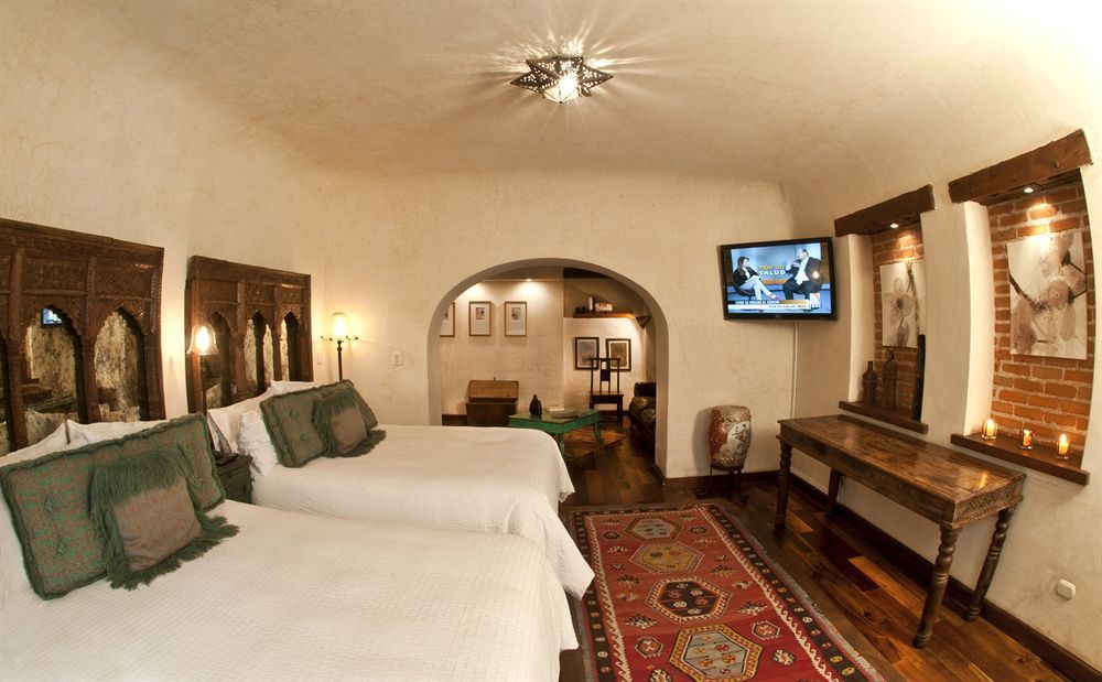 Pensativo House Hotel (Adults Only) Antigua Bagian luar foto
