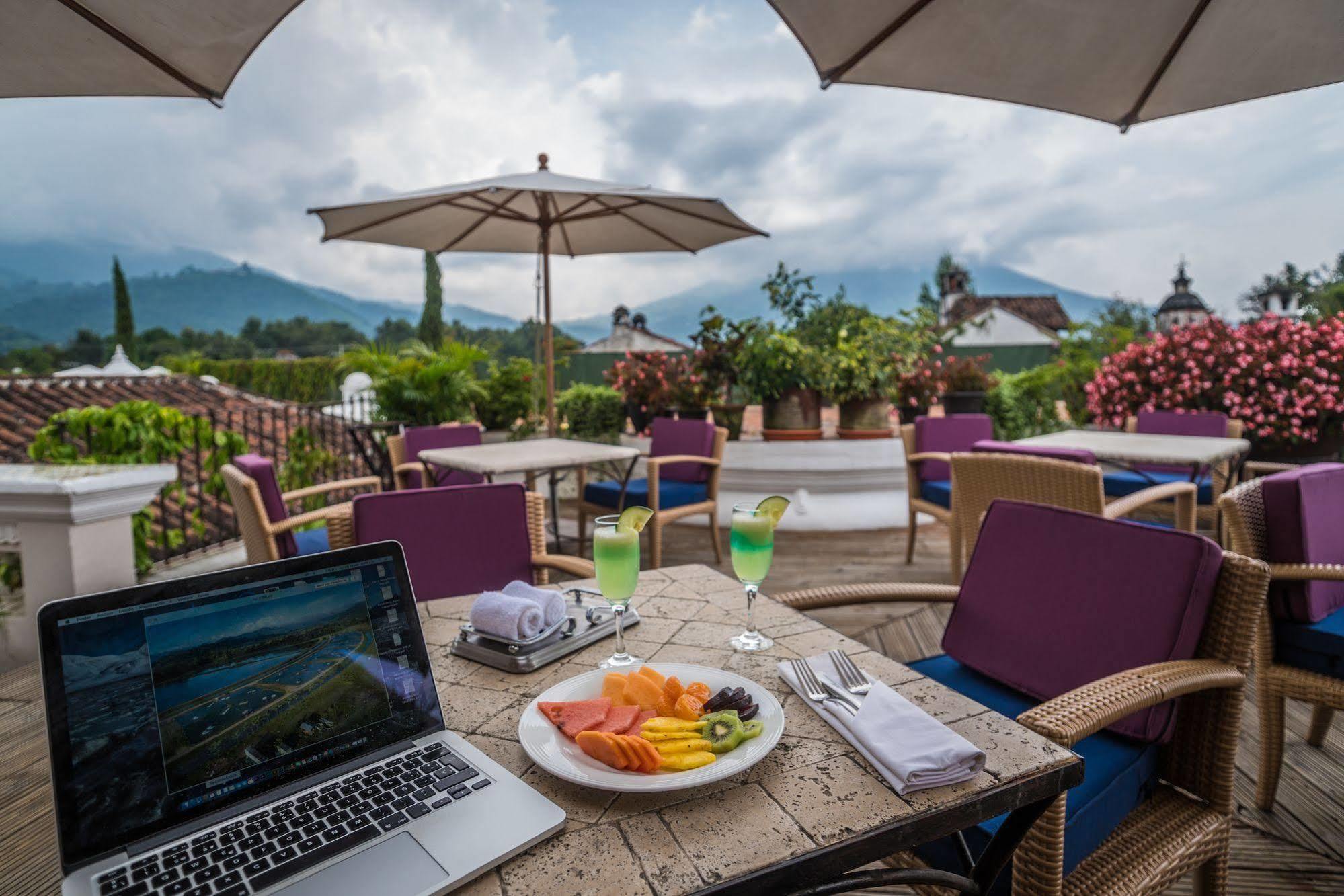 Pensativo House Hotel (Adults Only) Antigua Bagian luar foto