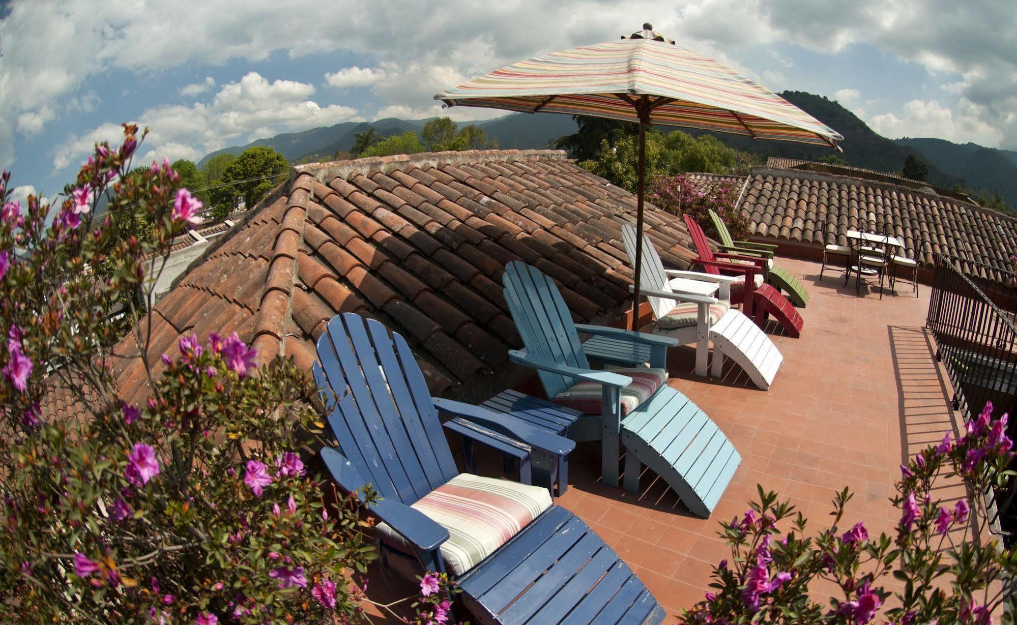 Pensativo House Hotel (Adults Only) Antigua Bagian luar foto