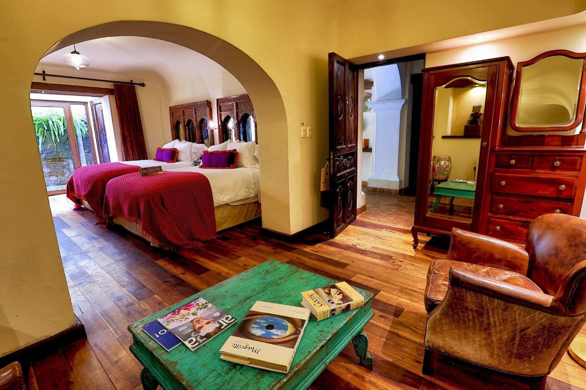 Pensativo House Hotel (Adults Only) Antigua Bagian luar foto