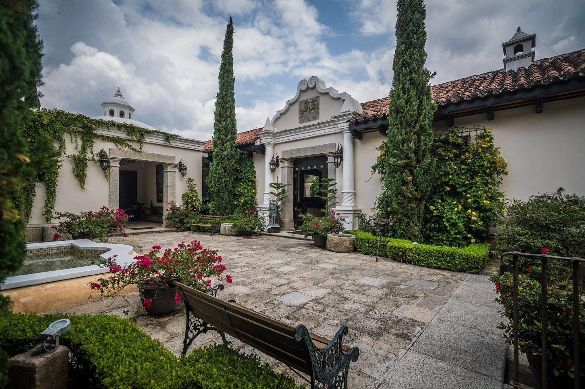Pensativo House Hotel (Adults Only) Antigua Bagian luar foto